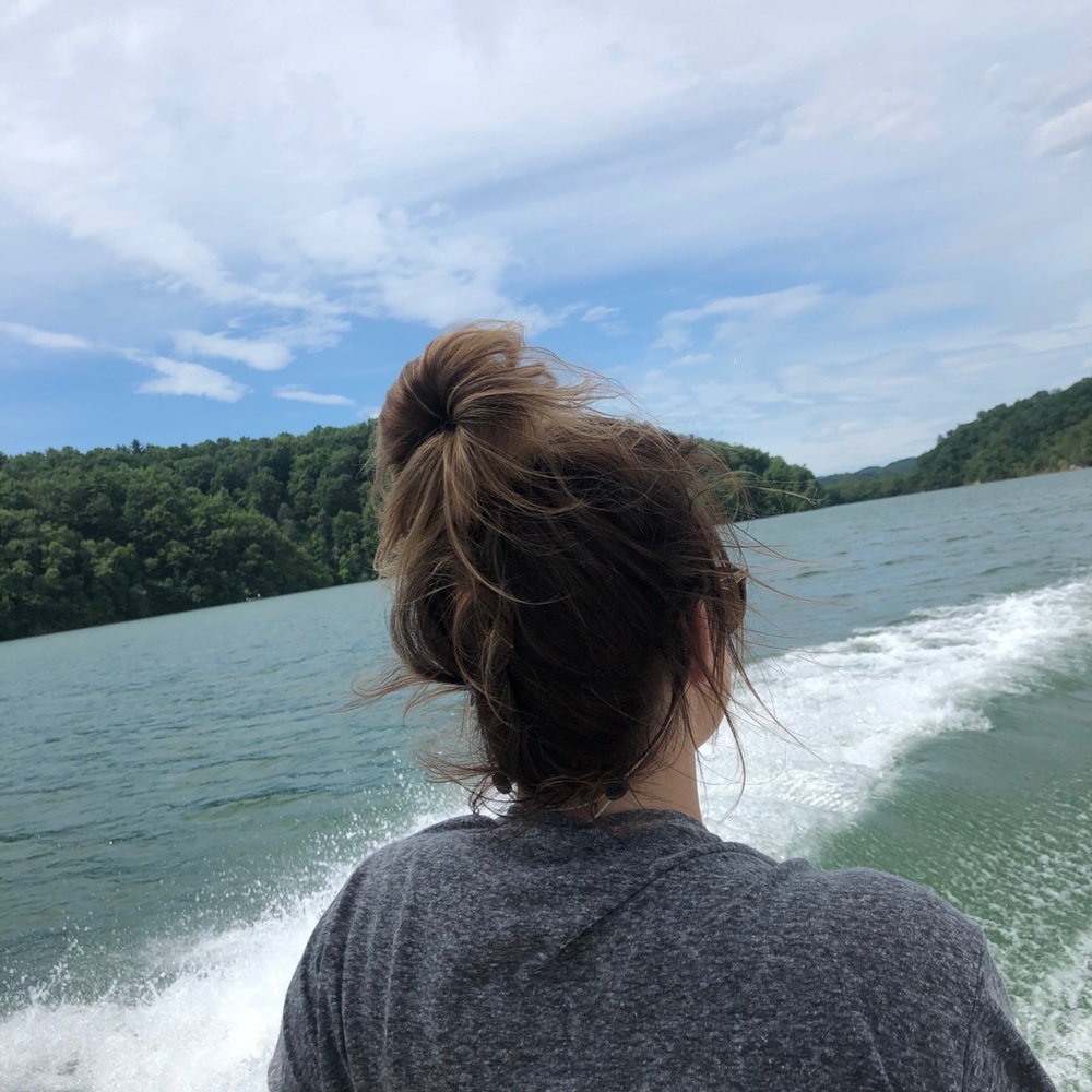 Meet your Posher, Katie